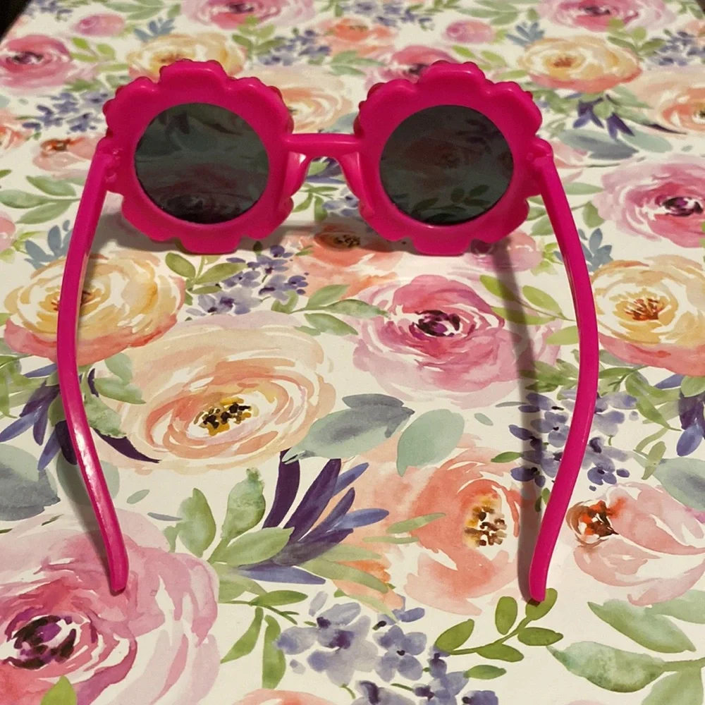Littke girls pink flower shaped sunglasses